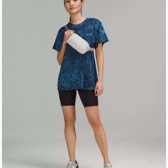 Lululemon Mini Belt Bag-Vapor - Picture 4 of 6